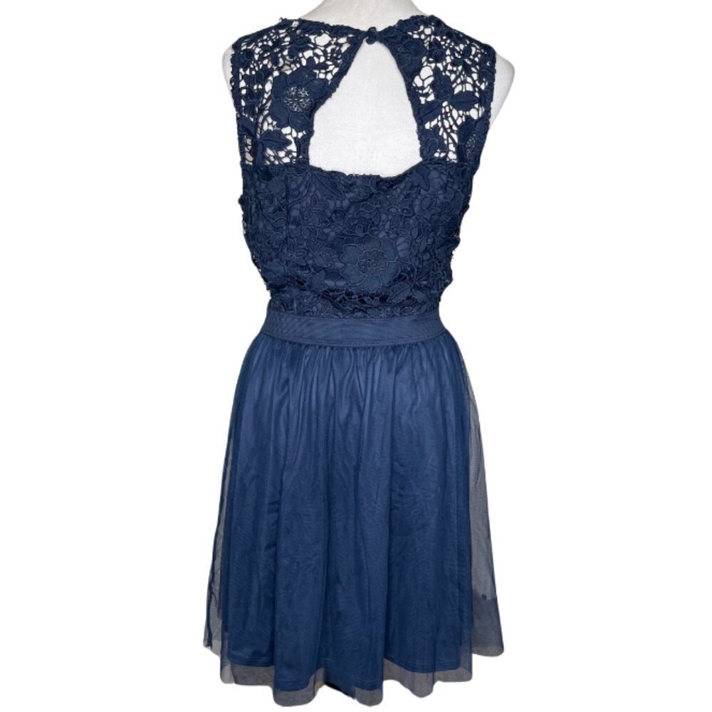 LC Lauren Conrad Navy Blue Lace Floral Embroidered Bodice Flowy Dress Sz Large - Picture 4 of 11
